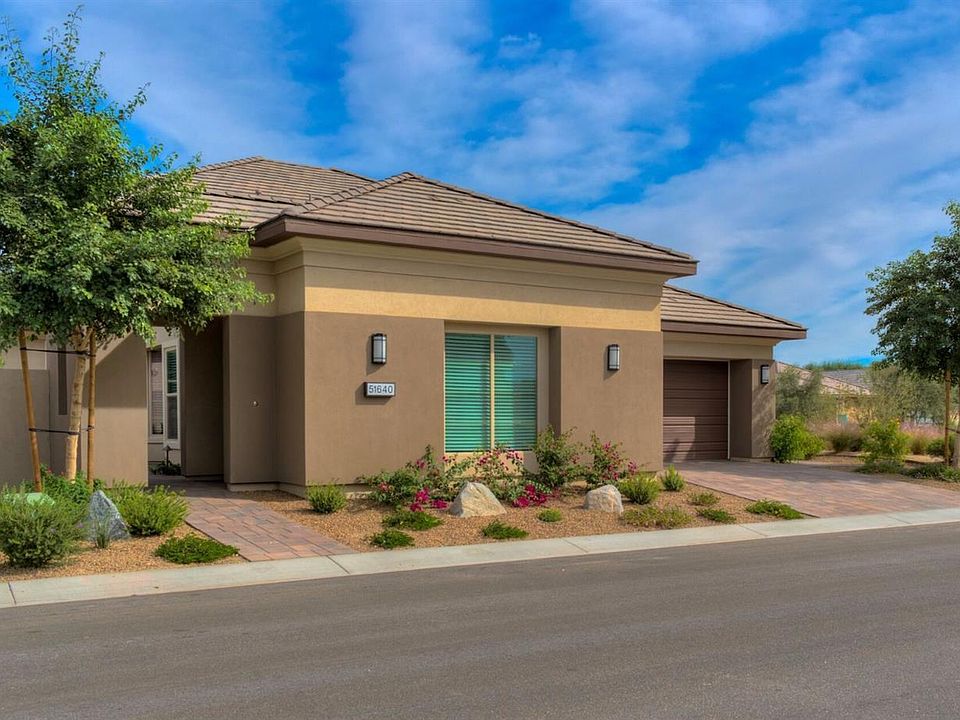 1st image of 51640 Clubhouse Dr
