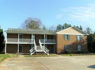 135 Barrington Dr APT 2, Athens, GA 30605