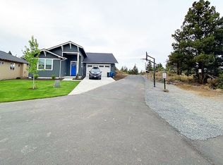 63909 Hunters Cir, Bend, OR 97701