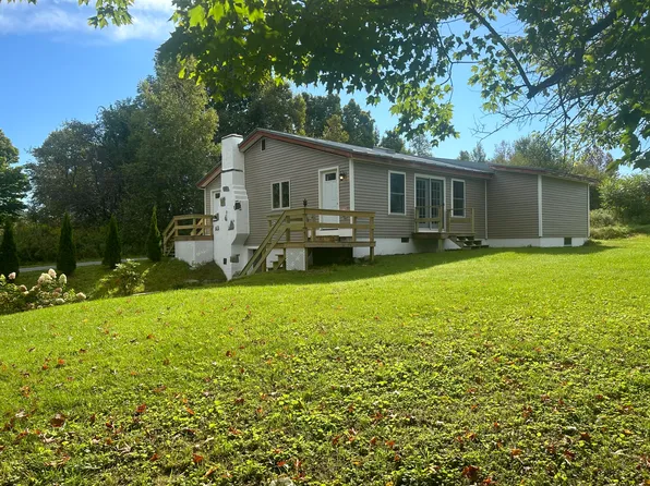 475 Notch Road, Skowhegan, ME 04976