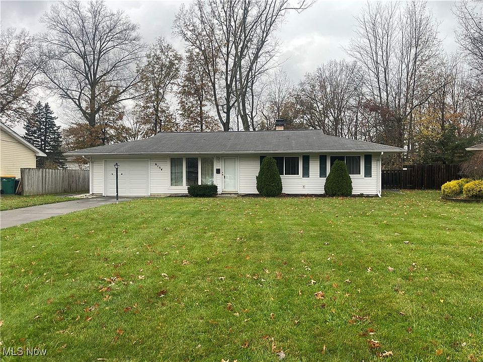 2nd image of 6154 Cumberland Ct
