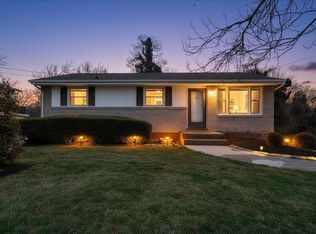 1707 Glendon Rd, Salem, VA 24153