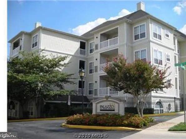 4560 Strutfield Ln APT 1107, Alexandria, VA 22311