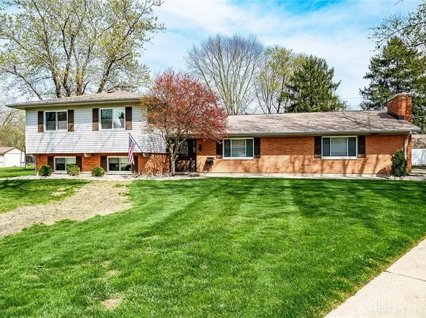 8030 Talbrook Ct, Dayton, OH 45458