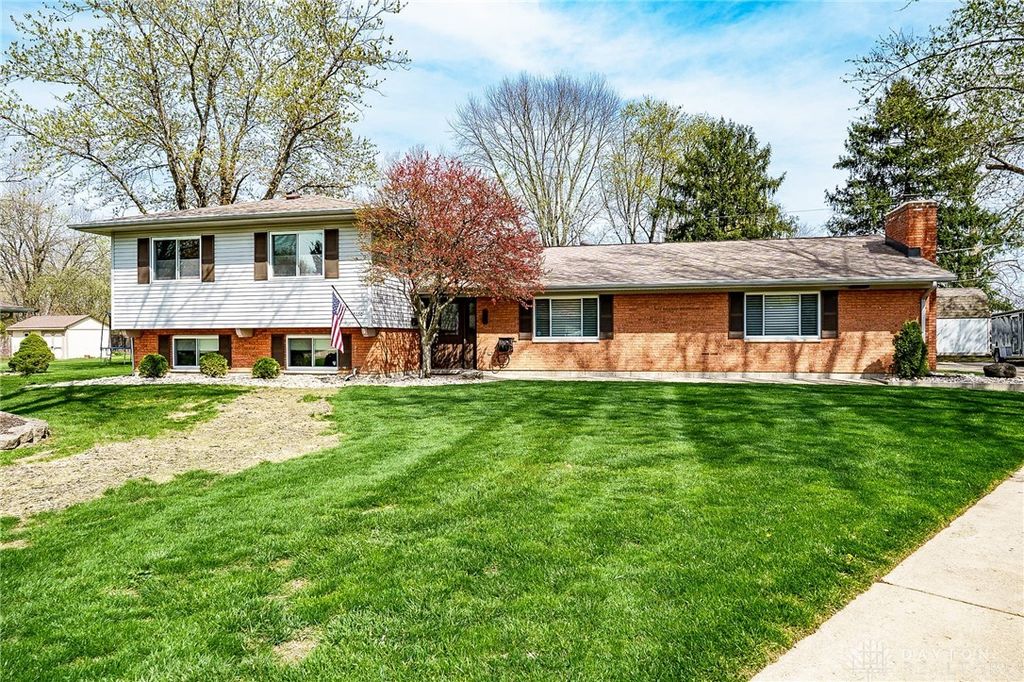 Real estate listing image