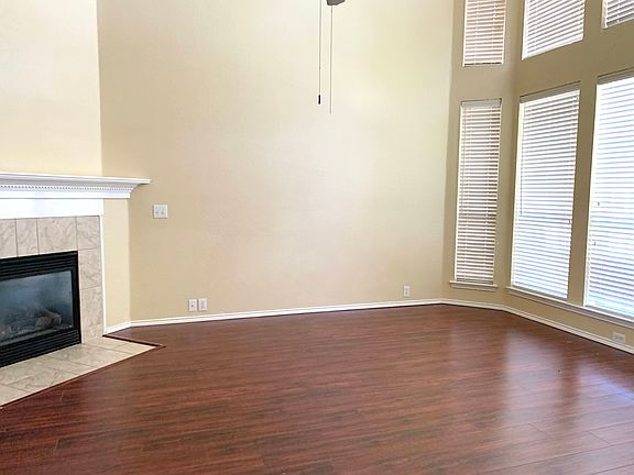 3rd image of 11406 Fountainbridge Dr #A