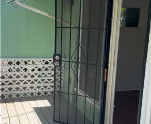 2nd image of 917 Aalapapa Dr #1