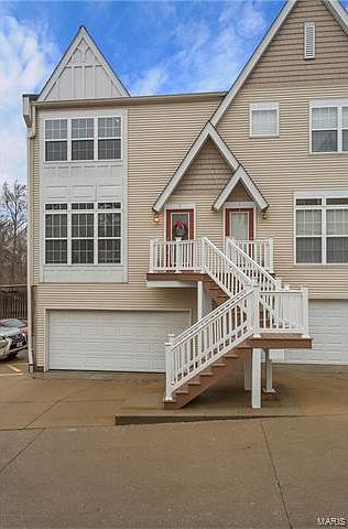 2nd image of 413 S Geyer Rd Unit 4