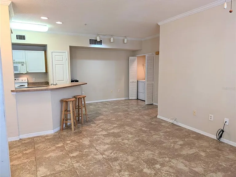 5711 Soldier Cir #102 — Photo 29