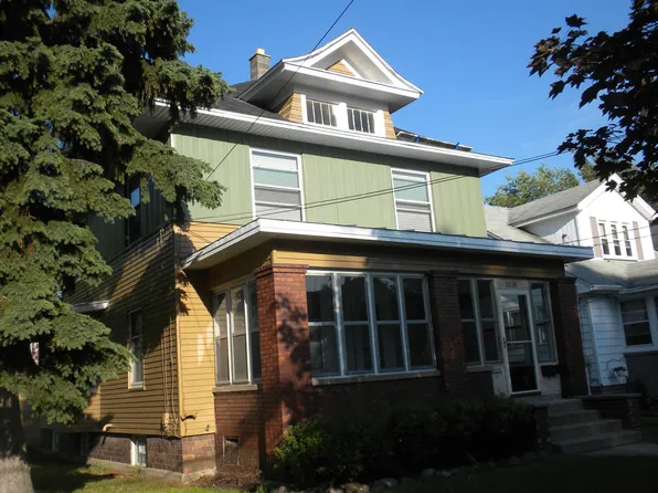 1336 Davis Ave NW, Grand Rapids, MI 49504