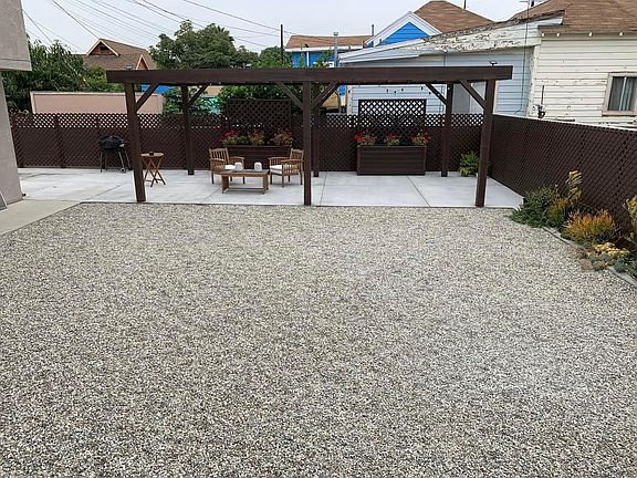 3rd image of 262 S Avenue 18 APT 2