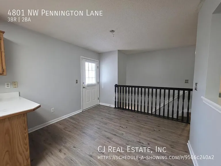 4801 NW Pennington Ln — Photo 5