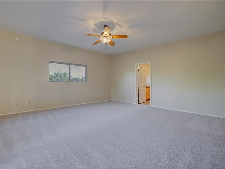 4750 N Bonanza Ave — Photo 37
