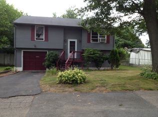 29 Temple Ave, Warwick, RI 02888