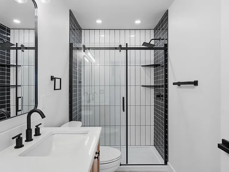 521 Harmony Rd — Photo 34