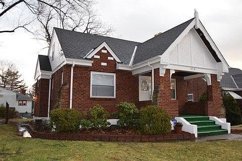 3rd image of 6716 Highland Ave