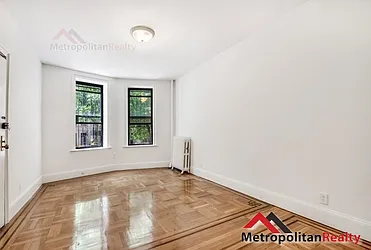 Rented by Metropolitan Realty