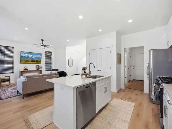 8252 W Cascade View Way S, Magna, UT 84044