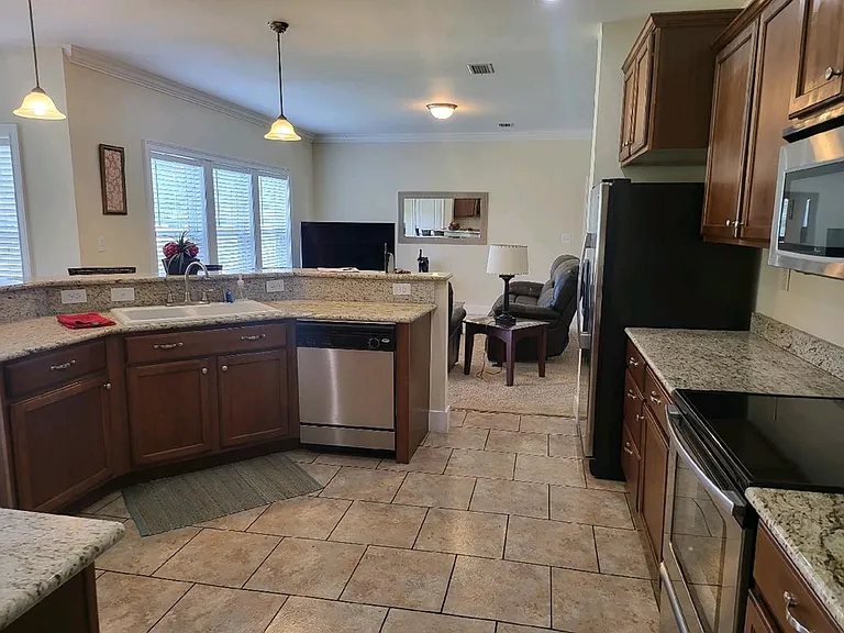 178 W Main St — Photo 10