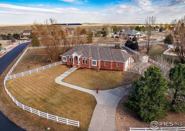 1st image of 7830 Windsong Dr