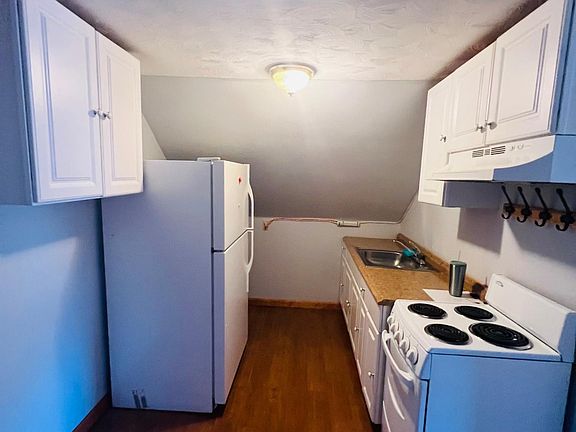5th image of 47 Milton St Floor 3