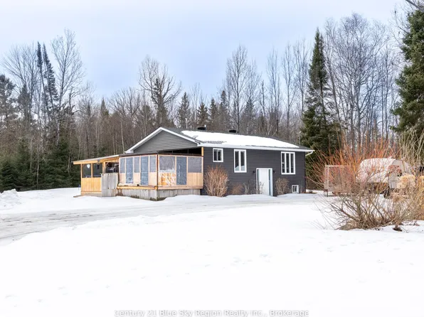 229 Lindquist Line, Powassan, ON P0H 1Z0