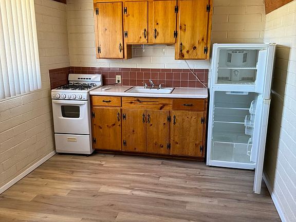 5th image of 306 1st St #6