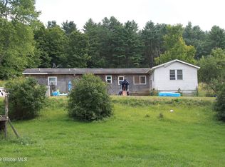 384 Lincoln Hill Rd, Eagle Bridge, NY 12057