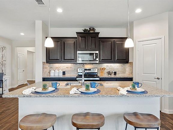 Photos are for illustration purposes only & may vary from home built.