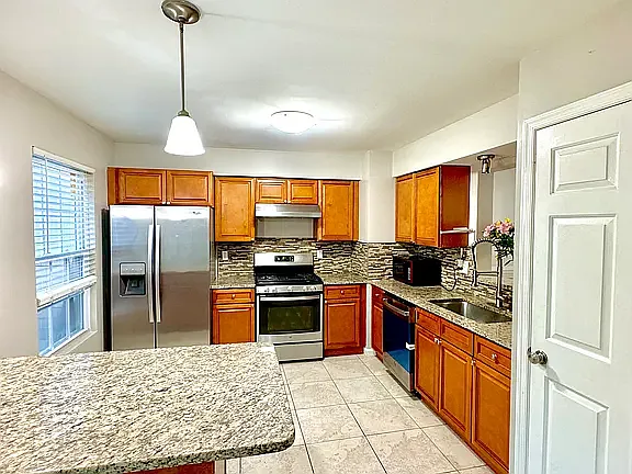 6765 Jenny Leigh Ct — Photo 23