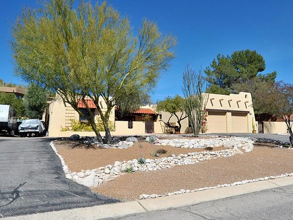 3rd image of 7541 E Knollwood Pl
