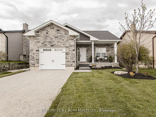 56 Hickling Trl, Barrie, ON L4M 5S7