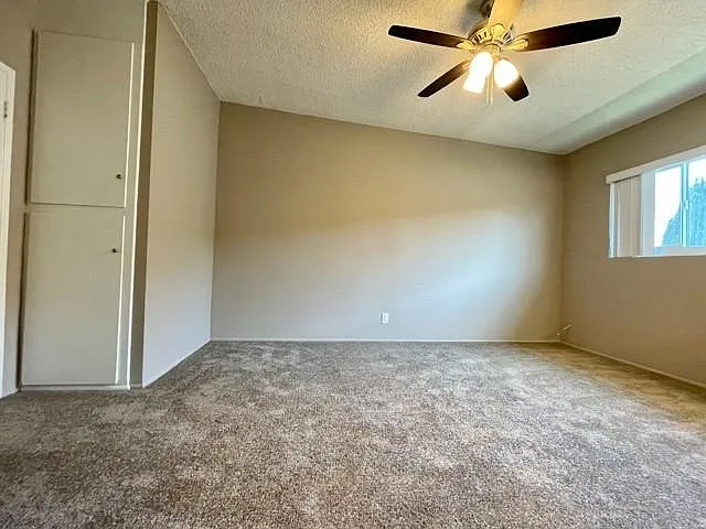 1820 W Sallie Ln #B1 — Photo 24