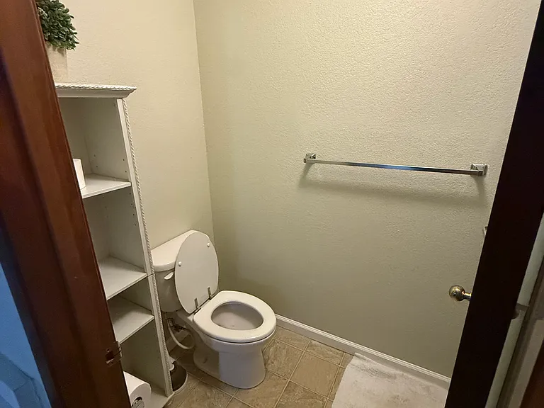 2400 Eilers Ln #1206 — Photo 20