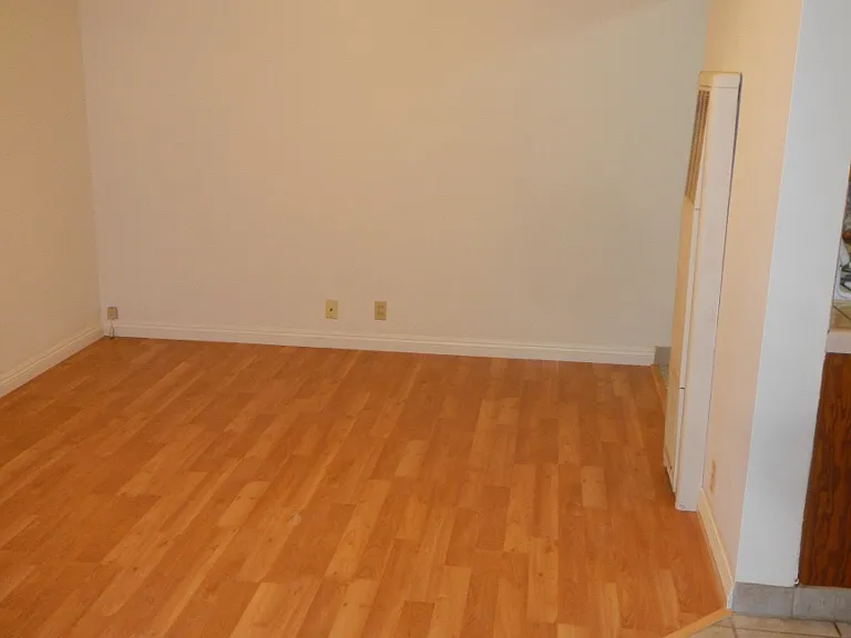 1380 Warburton Ave — Photo 8