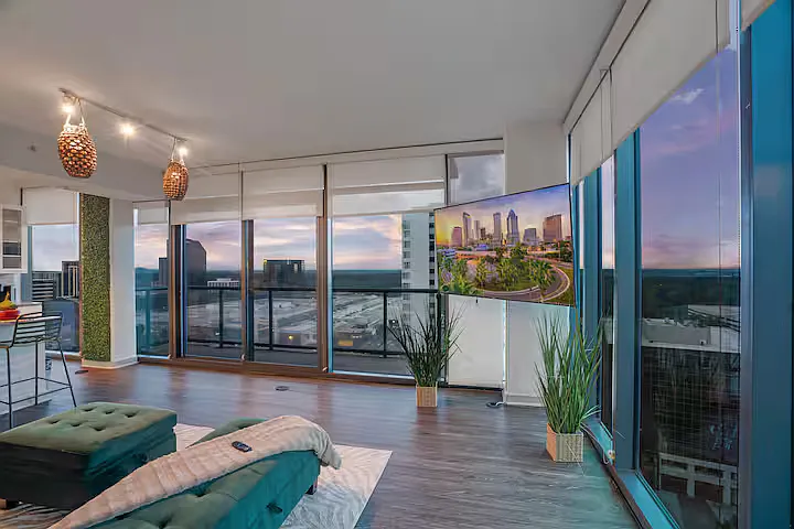 3382 Peachtree Rd NE — Photo 4