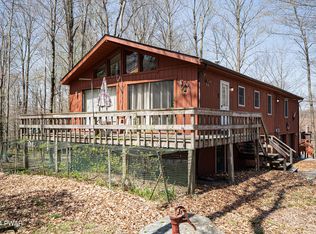 1003 Lotus Ter, Lake Ariel, PA 18436