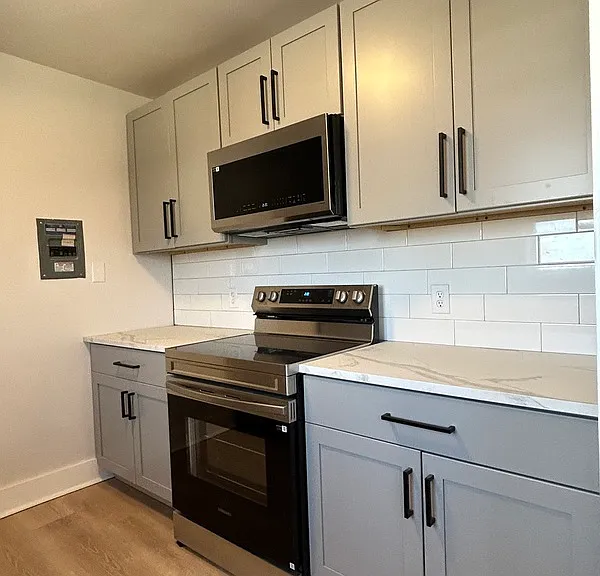 2903 Voelkel Ave #7 — Photo 1