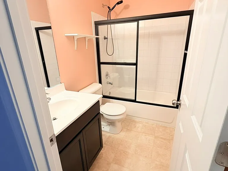 1018 Autumn Crest Ln — Photo 16
