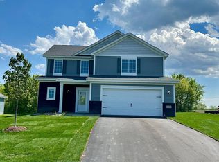 454 Wildflower Ln, Waverly, MN 55390
