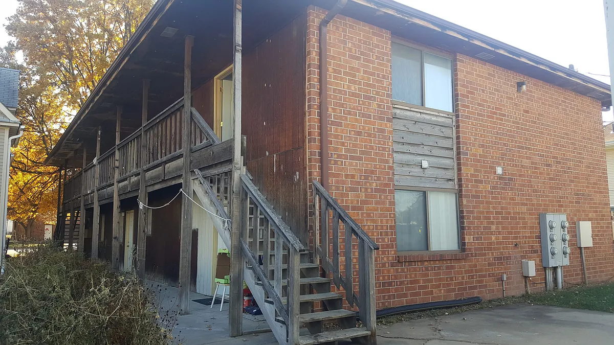 Building Photo - 1124 A St
