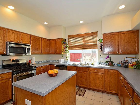 5th image of 19106 E Riverwalk Ln