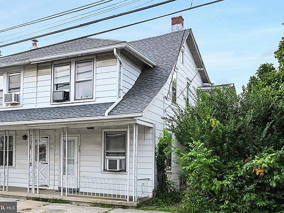 4th image of 117 W Main St