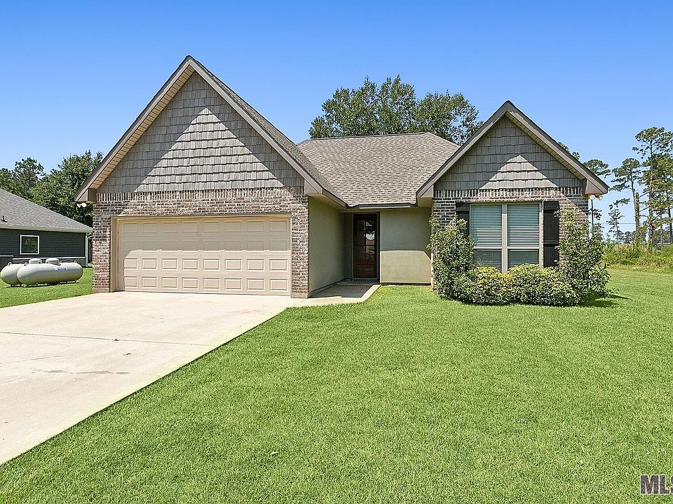 1st image of 27859 Margaret Dr