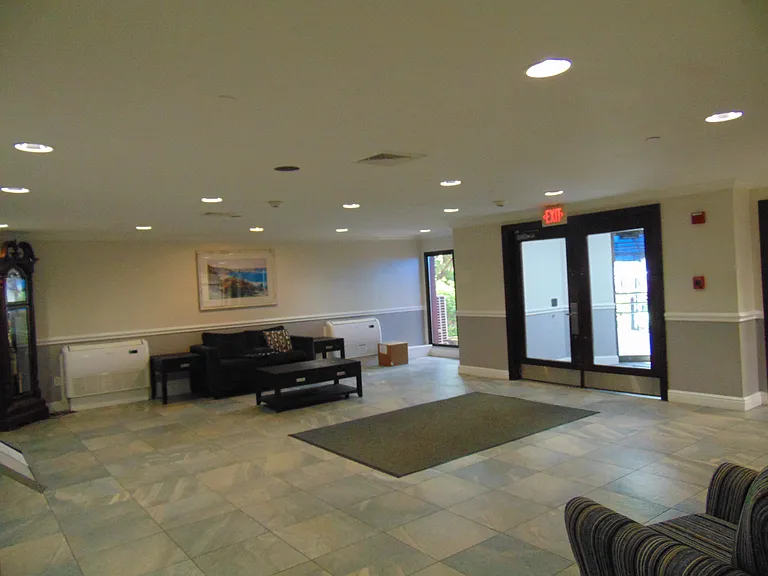 115 W Squantum St #816 — Photo 10
