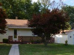 800 Verna Dr, Vestal, NY 13850