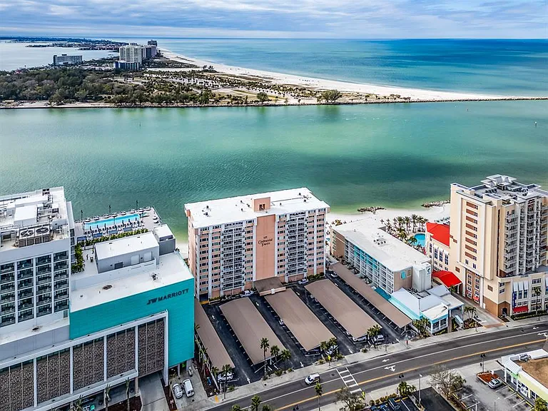 675 S Gulfview Blvd #902 — Photo 36