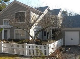 77 Cove Rd #10, Tisbury, MA 02568