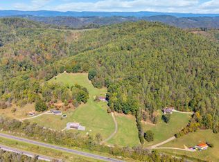 384 Sugar Pine Ln, Gate City, VA 24251