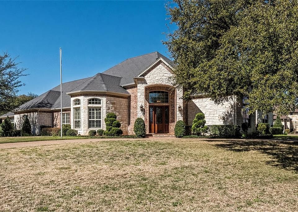 1st image of 455 Winding Creek Ln